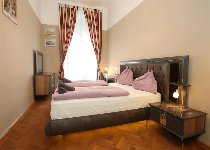 Apartments Vienna Opera