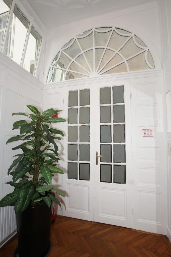 Apartament Opera