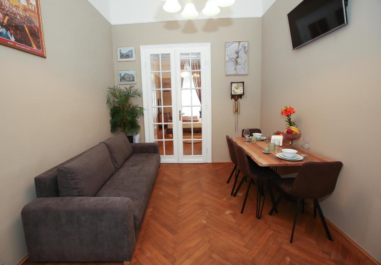 Opera Apartament
